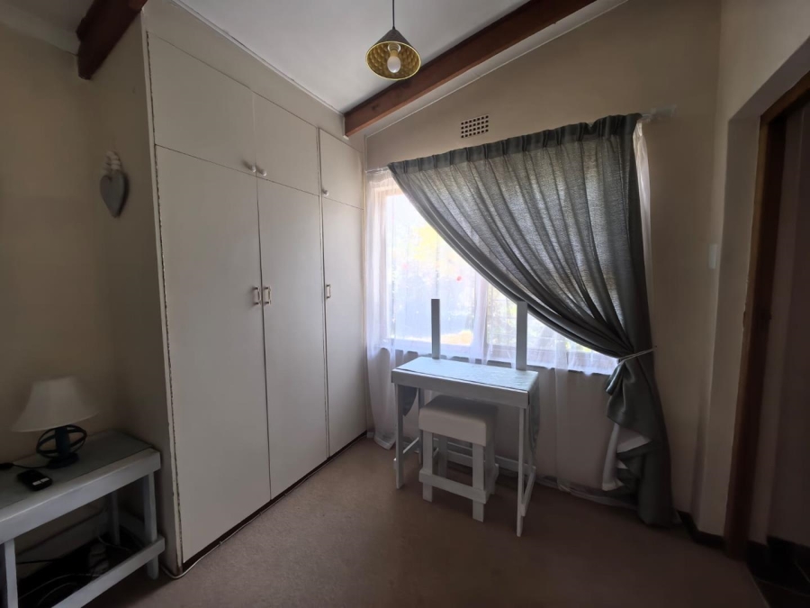 3 Bedroom Property for Sale in Fraaiuitsig Western Cape